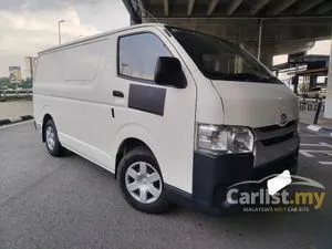 2014 Toyota Hiace 2.5 Panel Van Van