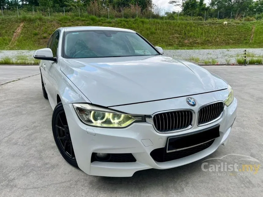 2014 BMW 320i Luxury Line Sedan