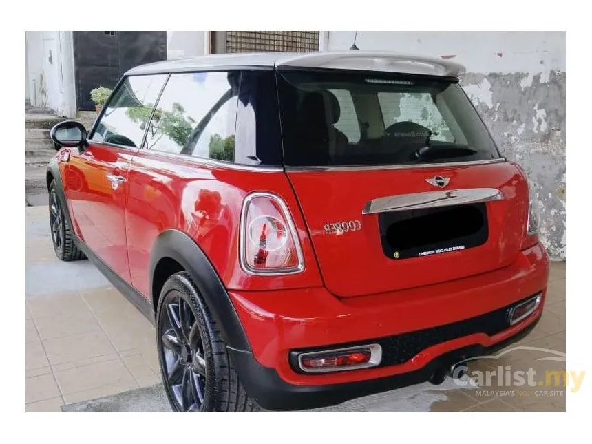 2011 MINI Cooper S Hatchback