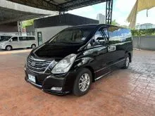 2014 Hyundai H-1 2.5 (ปี 08-17) Deluxe Van