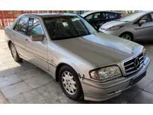 2000 Mercedes-Benz C200 2.0 Classic CLEAR STOCK