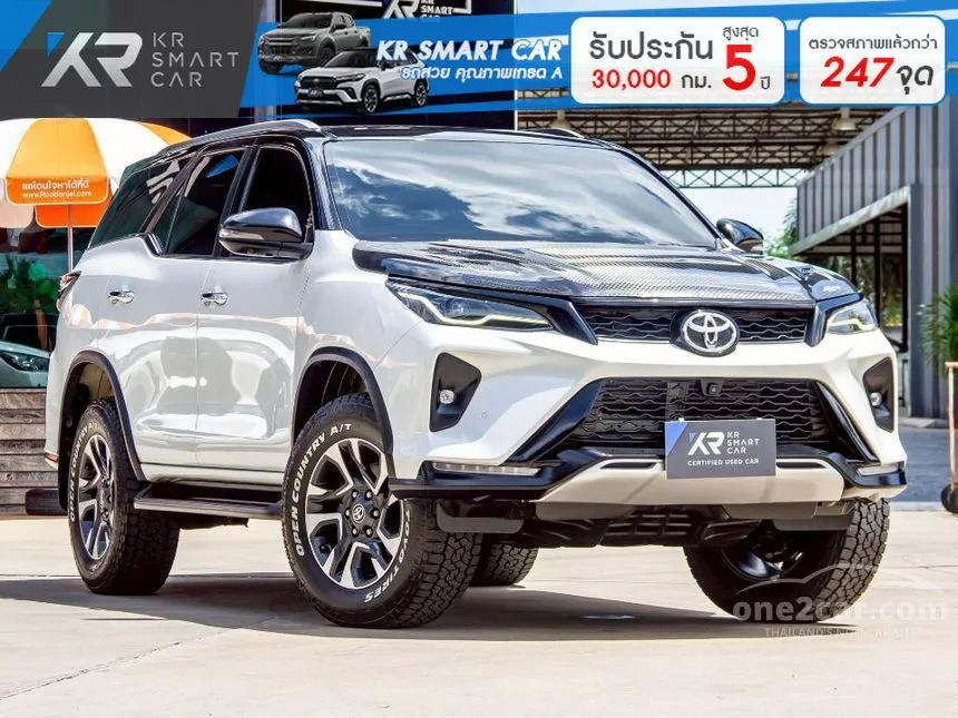 2022 Toyota FORTUNER Leader V SUV