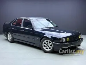 1991 BMW 525i 2.5 Sedan