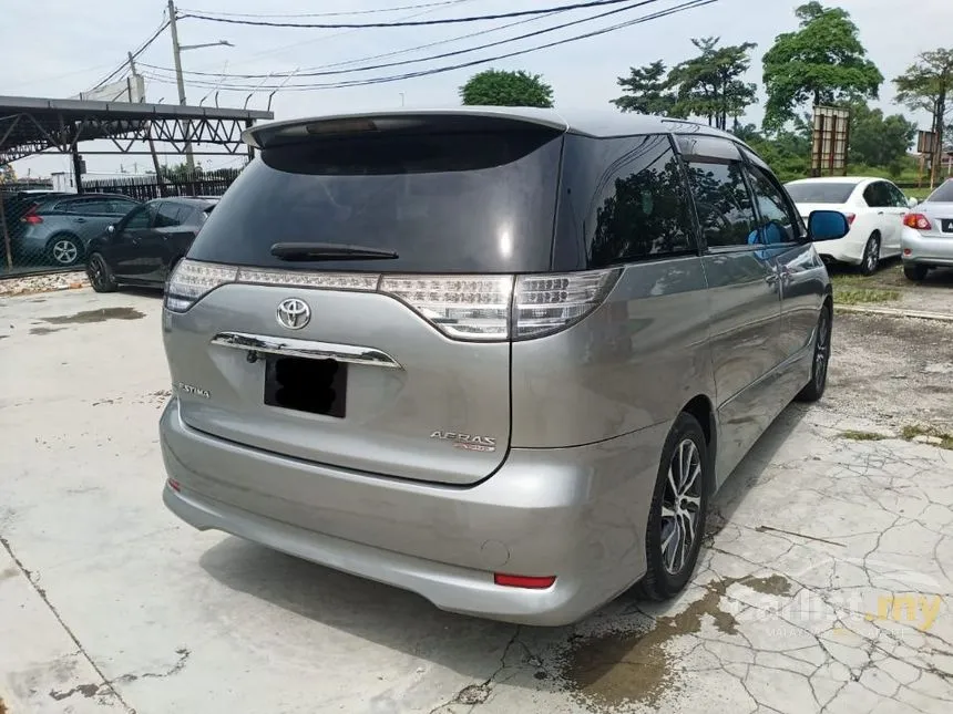 2007 Toyota Estima Aeras MPV