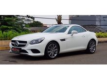 Mercedes Bnez SLC200 White On White Kondisi Baru Jok Baru