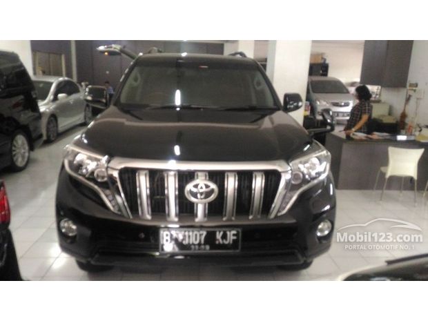 Toyota Prado Mobil Bekas Baru dijual di Indonesia - Dari 