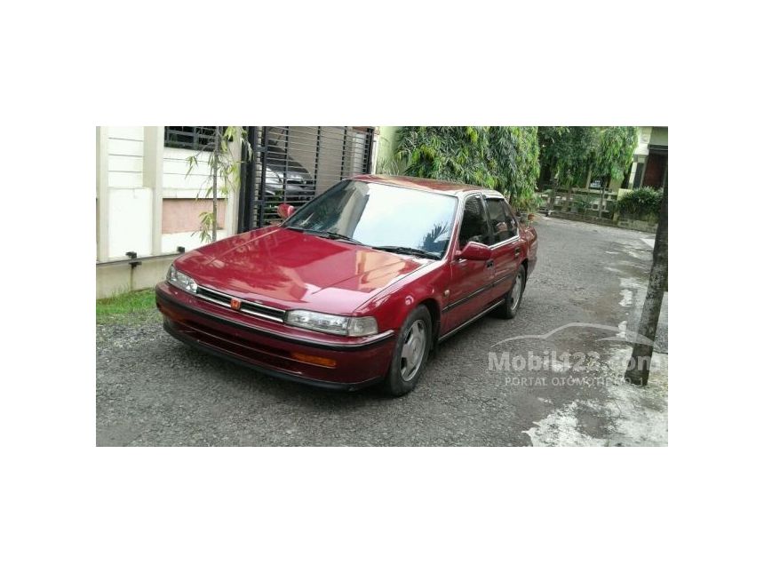 1992 Honda Maestro Sedan