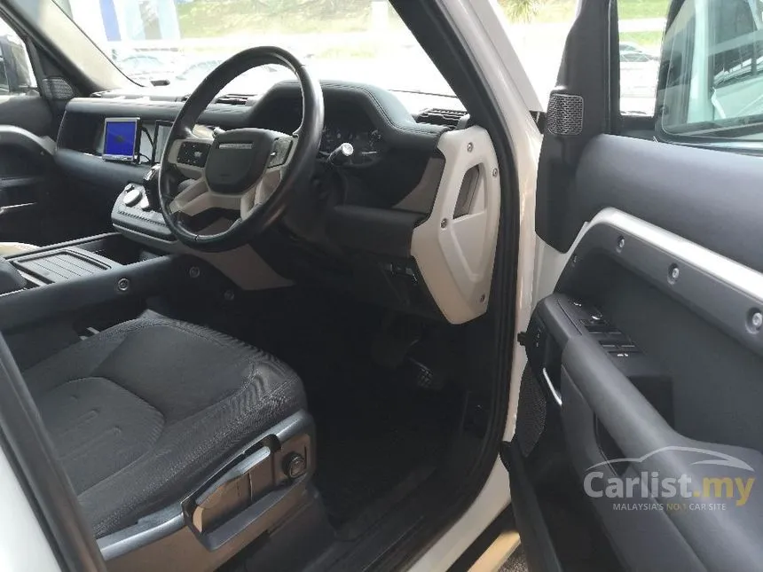 2023 Land Rover Defender 110 P300 SE SUV