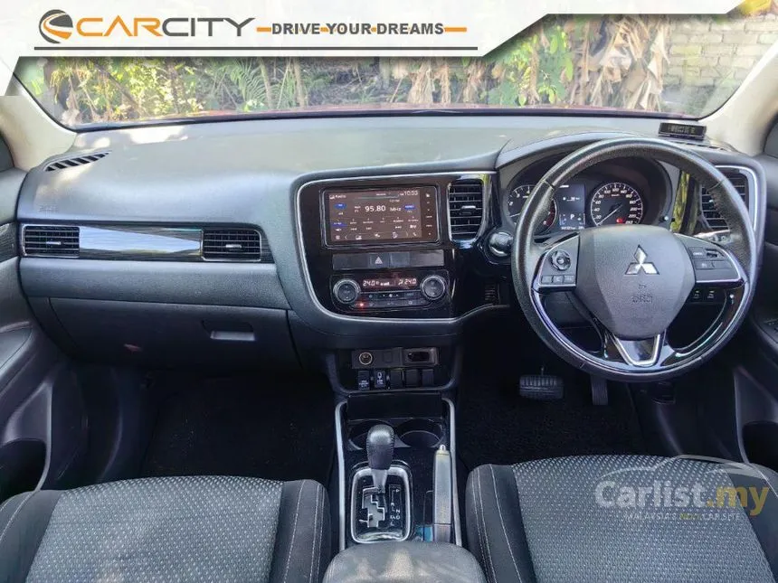 2019 Mitsubishi Outlander SUV