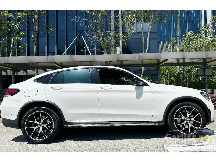 2020 Mercedes-Benz GLC300 4MATIC AMG Line Coupe