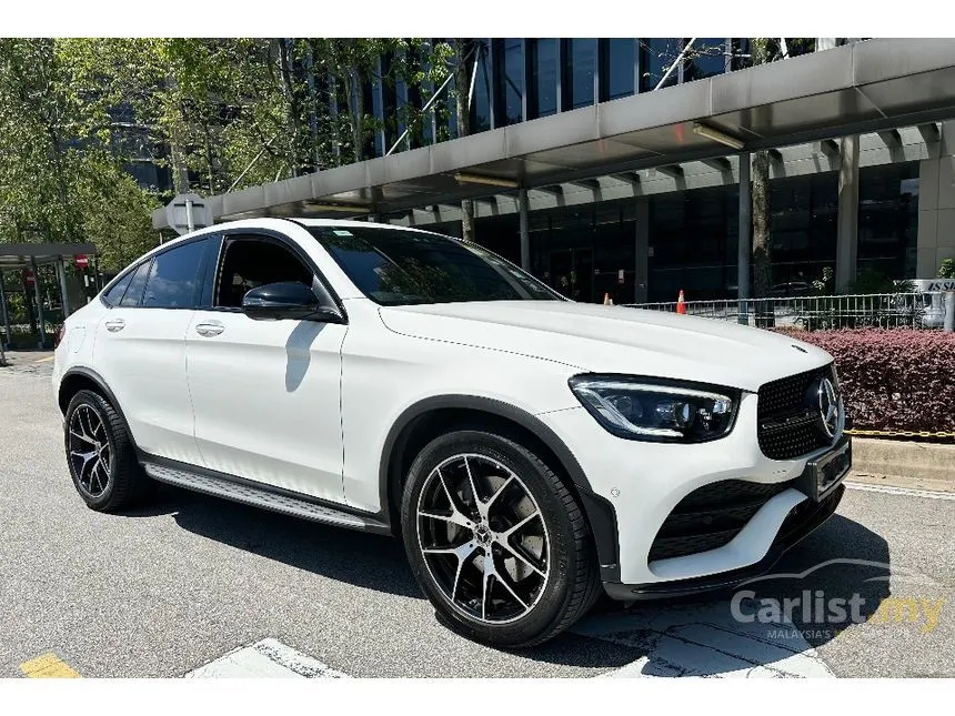 2020 Mercedes-Benz GLC300 4MATIC AMG Line Coupe