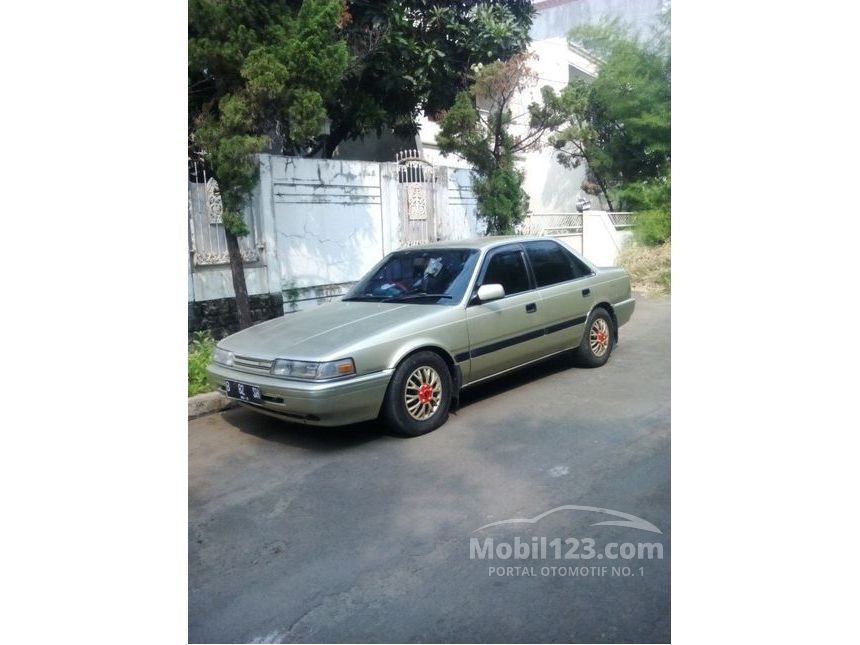 1985 Mazda 626 1.6 Manual Sedan