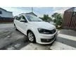 Used Ladyowner 2017 Volkswagen VENTO 1.6 COMFORTLINE(A) - Cars for sale