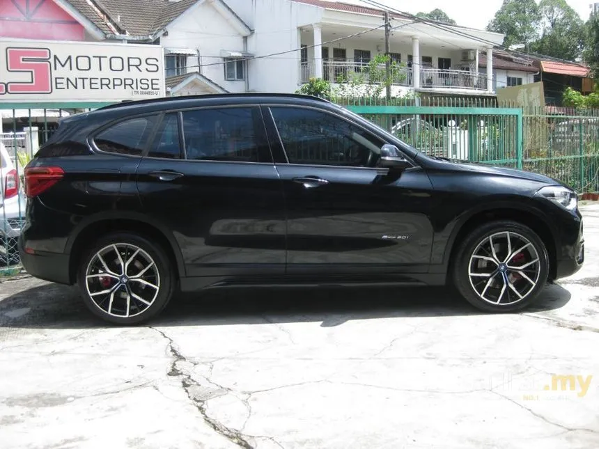 2017 BMW X1 sDrive20i Sport Line SUV