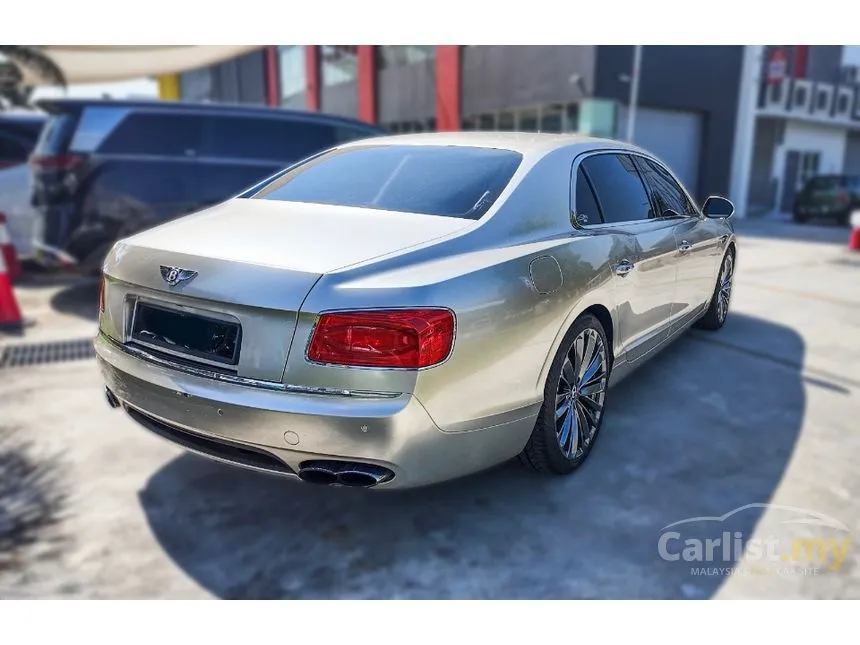 2015 Bentley Flying Spur V8 Mulliner Sedan