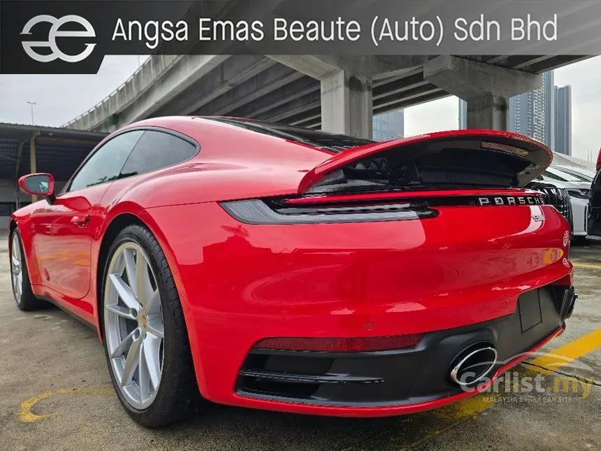 2022 Porsche 911 Carrera S Coupe