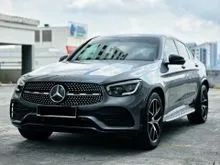 2022 Mercedes-Benz GLC300 2.0 4MATIC AMG Line Coupe Full Service Record HSS Cash Back Offer Amg Sport 1 Dato Owner