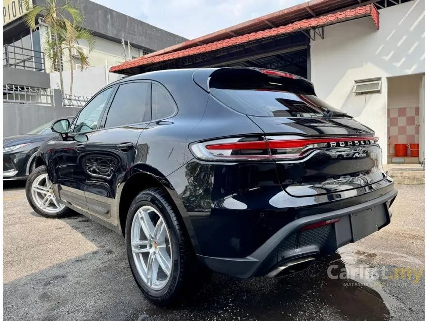 2022 Porsche Macan SUV