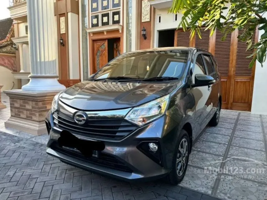 2022 Daihatsu Sigra R Deluxe MPV