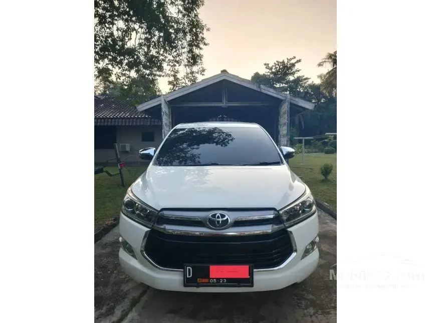 Jual Mobil Toyota Kijang Innova 2018 V 2.4 di Riau Automatic MPV Putih Rp 350.000.000