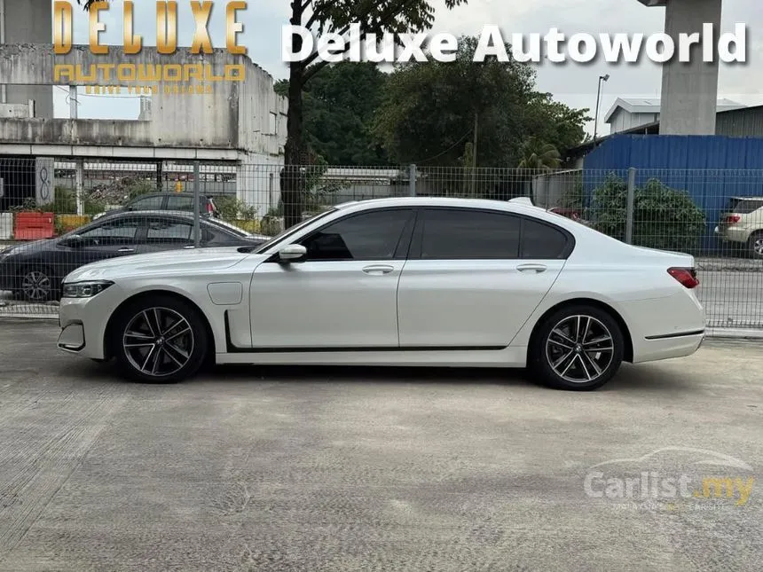 2019 BMW 740Le xDrive Pure Excellence Sedan