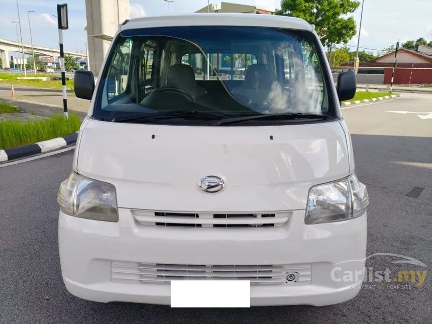 2011 Daihatsu Gran Max Semi Panel Van