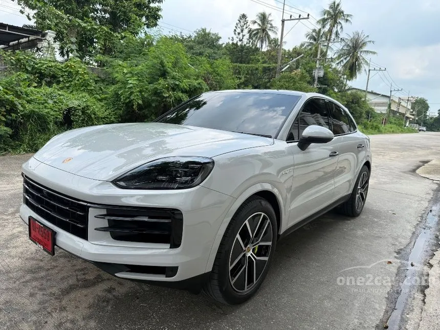 2024 Porsche CAYENNE E-Hybrid SUV