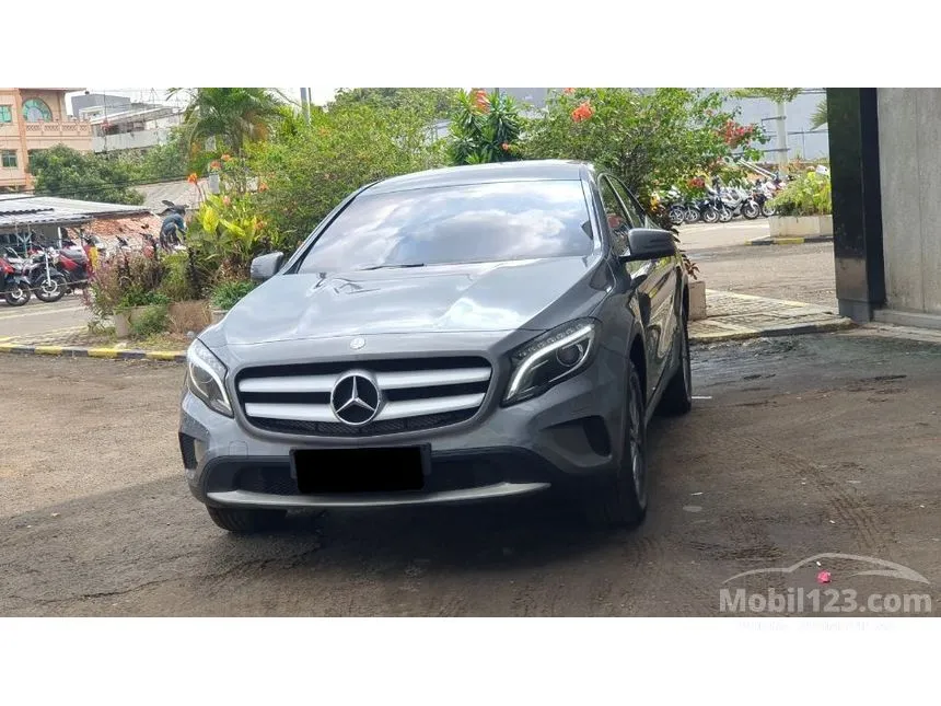 2016 Mercedes-Benz GLA200 Urban SUV