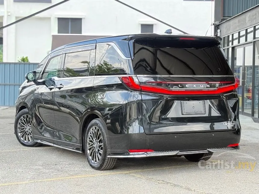 2023 Lexus LM 500h Executive 4 Seater MPV