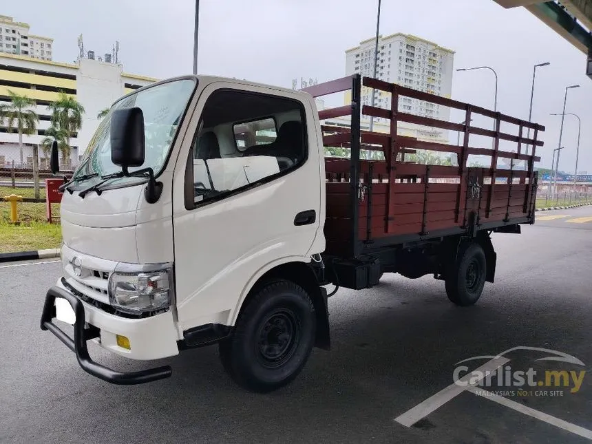 2014 Hino 300 Series WU302R-HKMLHD3-UBS Lorry