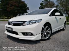 2013 Honda Civic 2.0 Navi i-VTEC Sedan Dohc Vtec One Carefull Onwer Tiptop condition Accident Free