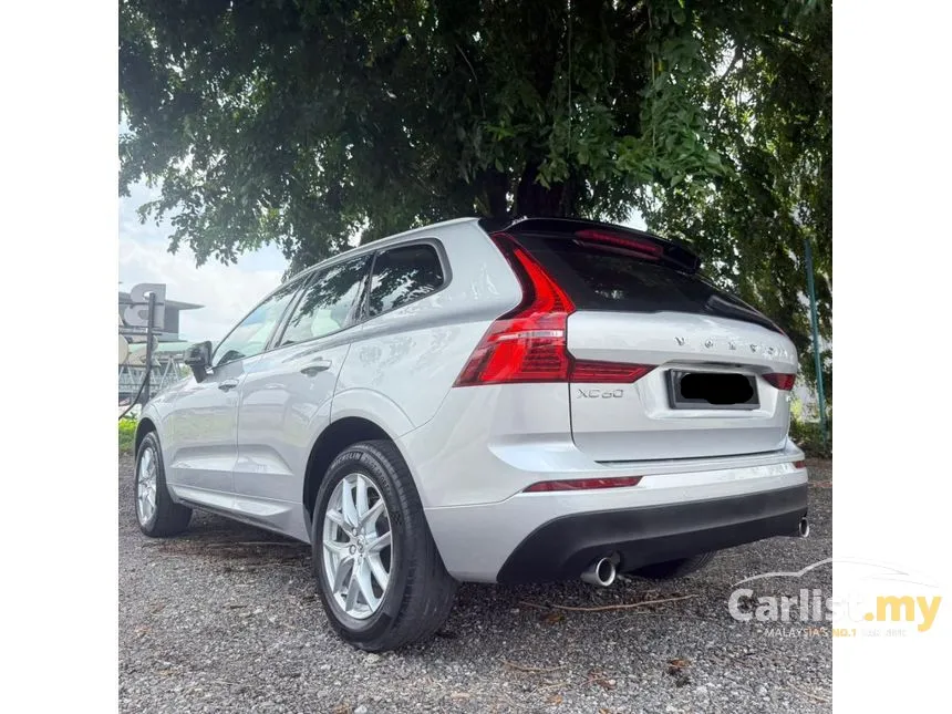 2021 Volvo XC60 T5 Momentum SUV