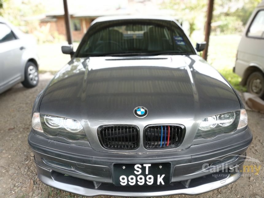 2000 BMW 320i Sedan