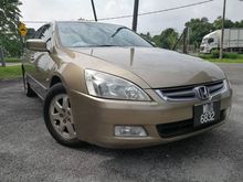 (OTR Siap JPJ)(Free Warranty)(Dibuat 2004)(Honda Accord 2.4 VTi-L Sedan)(Leather Seats)(Kulit)(Spec Paling Tinggi)(Warna Emas)