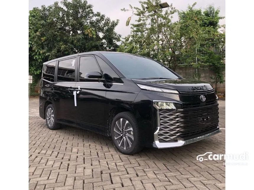 Jual Mobil Toyota Voxy 2024 2.0 di DKI Jakarta Automatic Van Wagon Hitam Rp 570.000.000