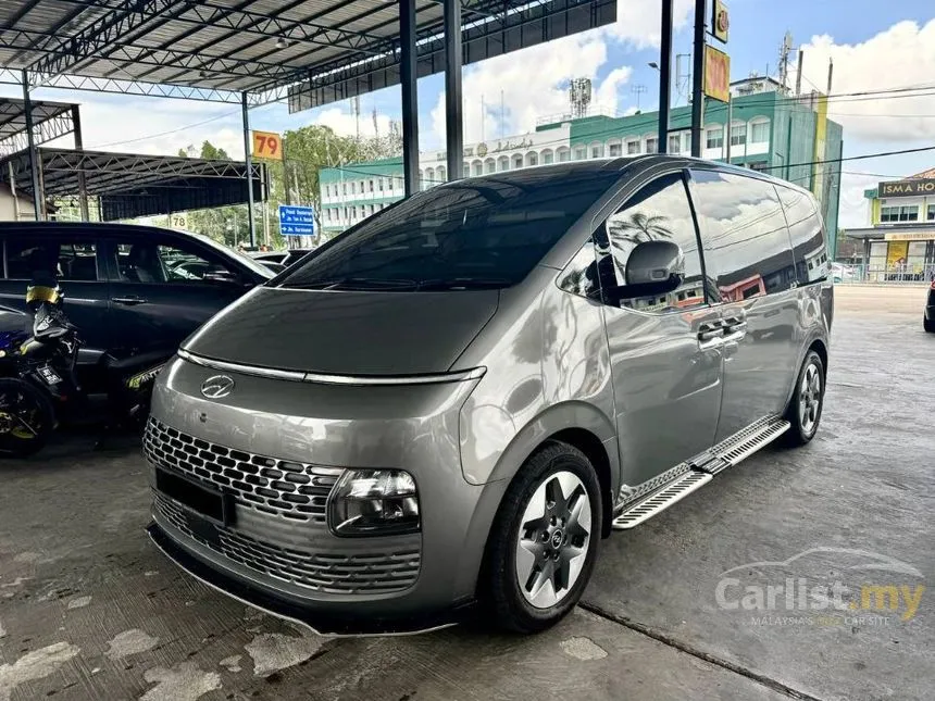 2022 Hyundai Staria Premium MPV