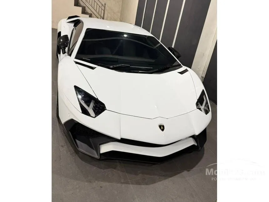 2012 Lamborghini Aventador LP700-4 Coupe