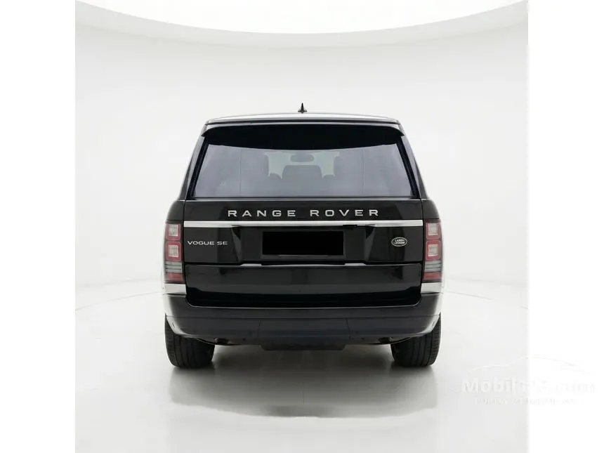 2017 Land Rover Range Rover Vogue SUV