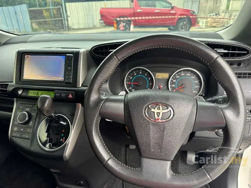 2011 Toyota Wish S MPV