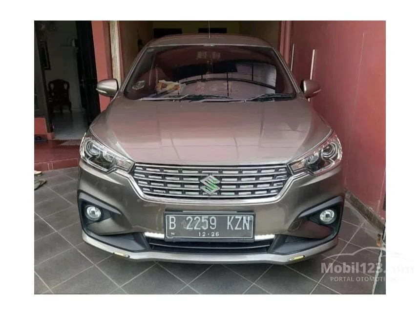Jual Mobil Suzuki Ertiga 2021 GX 1.5 di Jawa Barat Automatic MPV Abu