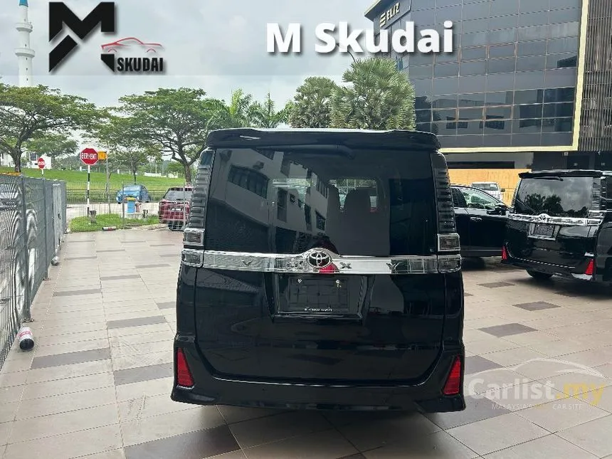 2021 Toyota Voxy ZS Kirameki III Edition MPV