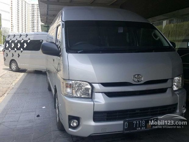 Toyota Hiace Mobil bekas dijual di Indonesia - Dari 10 