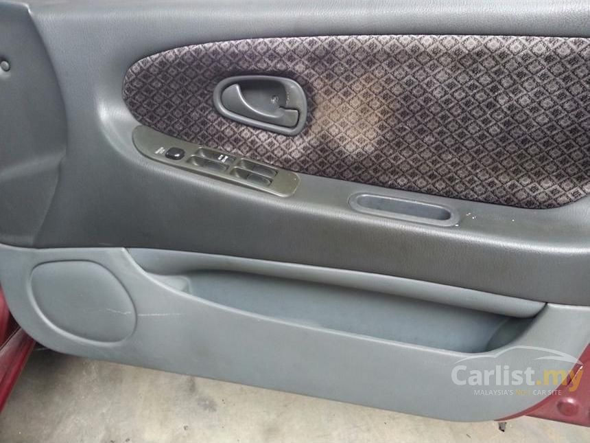 Proton Wira 2001 in Johor Manual Maroon for RM 7,800 