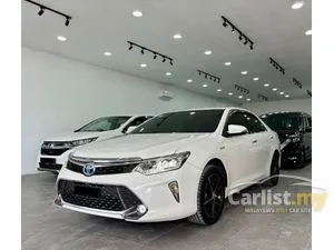 2015 Toyota Camry 2.5 Hybrid Sedan