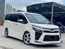 2015 Toyota Voxy 2.0 ZS Kirameki Edition MPV 7Seater Modelista & Alpine player roof monitor