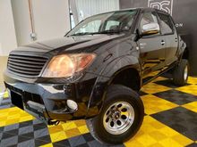 2009 Toyota Hilux 2.5 G Pickup Truck 4WHEEL KING
