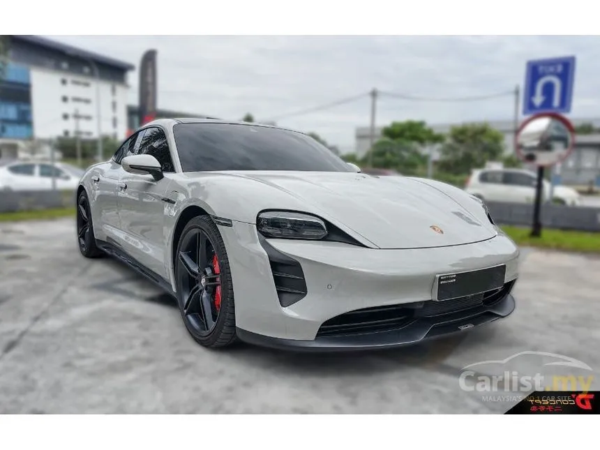 2023 Porsche Taycan GTS Sedan