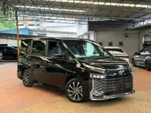 [5000KM](4.5A REPORT) TOYOTA VOXY 2.0 S-Z [7SEATER] -TOYOTA TEAMMATE 3.0,360 REVERSE CAM,AUTO PARKING,ROOF MONITOR,POWER BOOT,DIM,HUD,BSM,ACC,PRECRASH