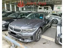 2020 BMW 320i 2.0 Sport Sedan MOST CHEAPEST IN JB (Fast Loan Approval , No Hidden Fee )