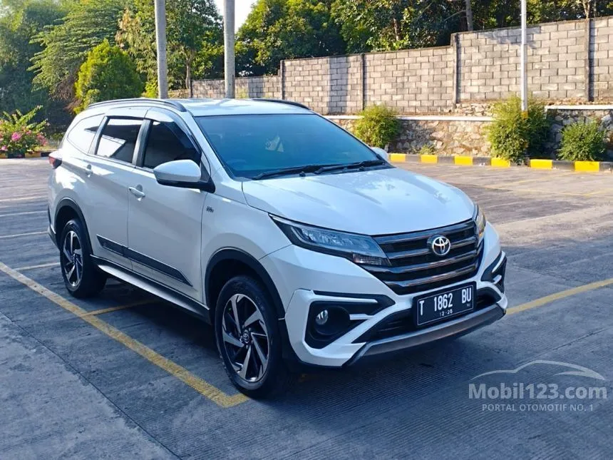 Jual Mobil Toyota Rush 2021 S GR Sport 1.5 di Jawa Barat Automatic SUV Putih Rp 255.000.000